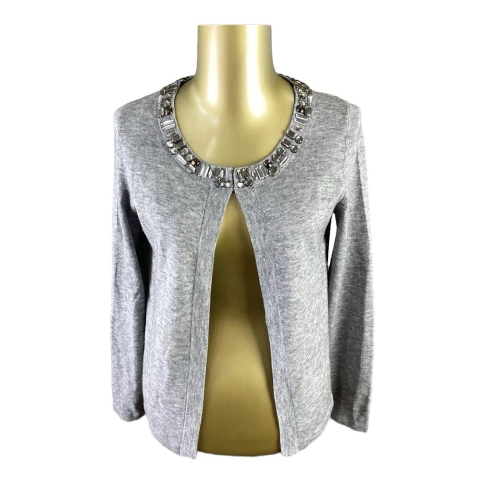 Banana Republic Open Front Cardigan // One Hook and Eye Closure at the Neck